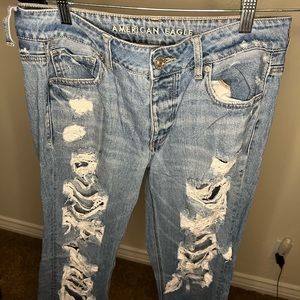 Size 8 American Eagle Tomgirl ripped jeans